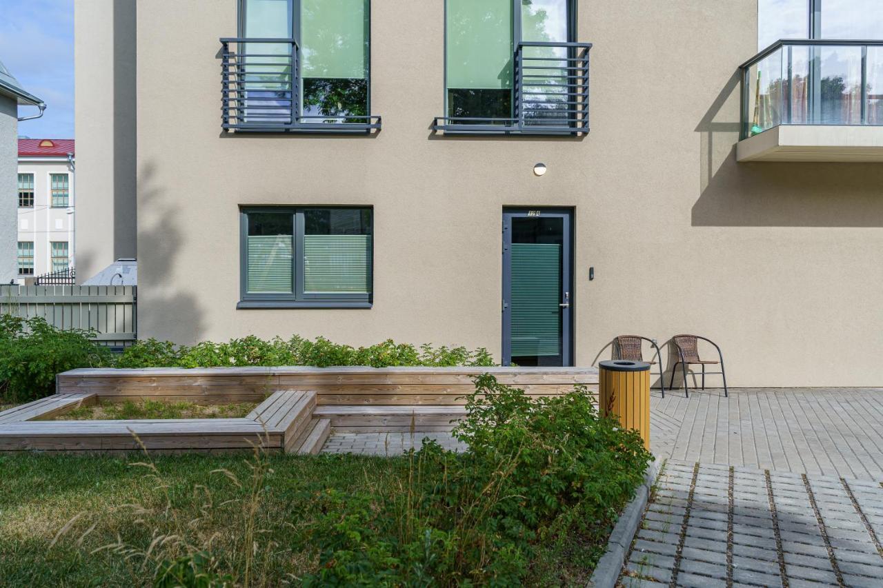 Apartments Near Old Town Tallinn Exterior photo